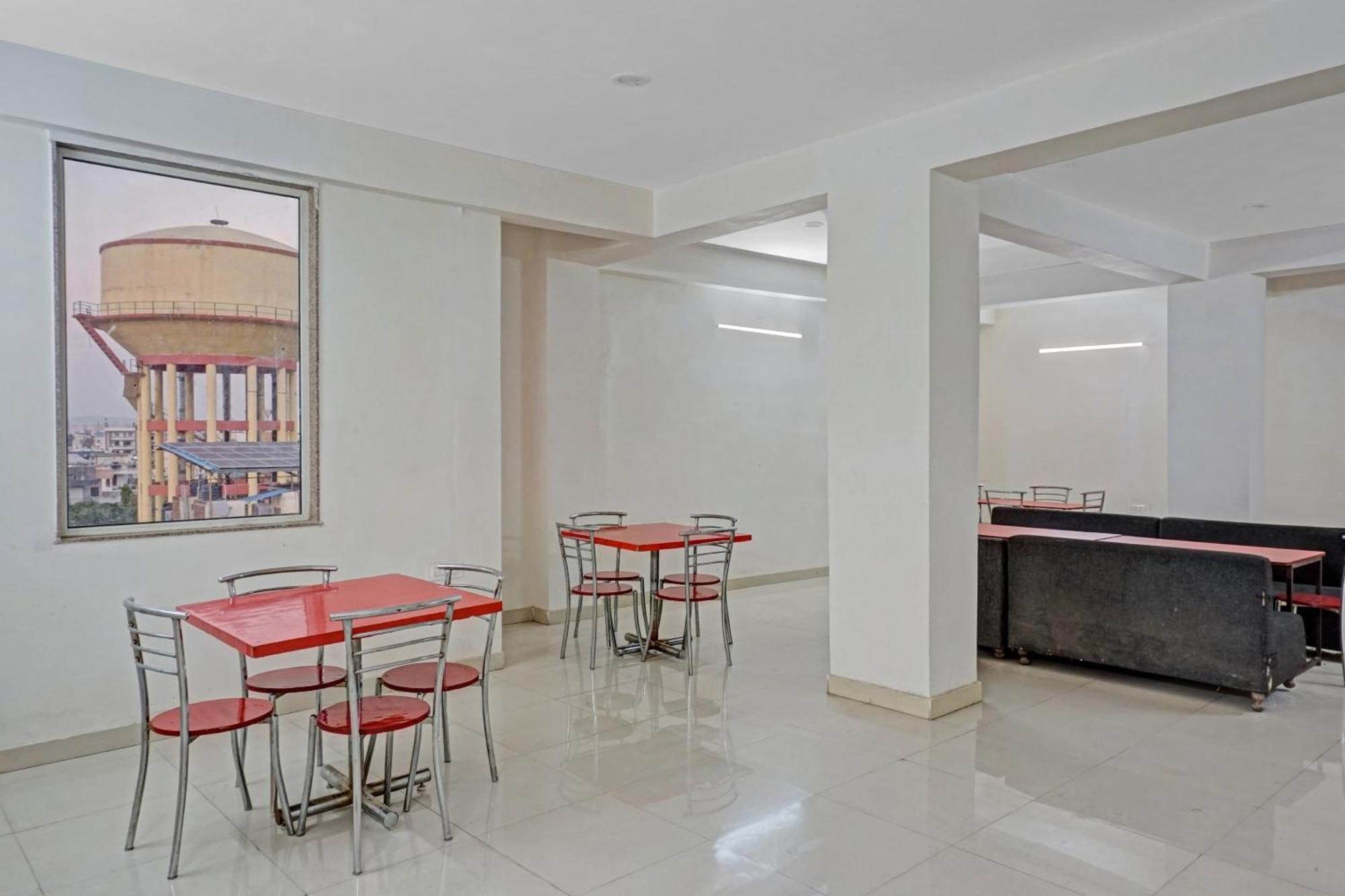 Collection O Sundew Hotel Jaipur Bagian luar foto